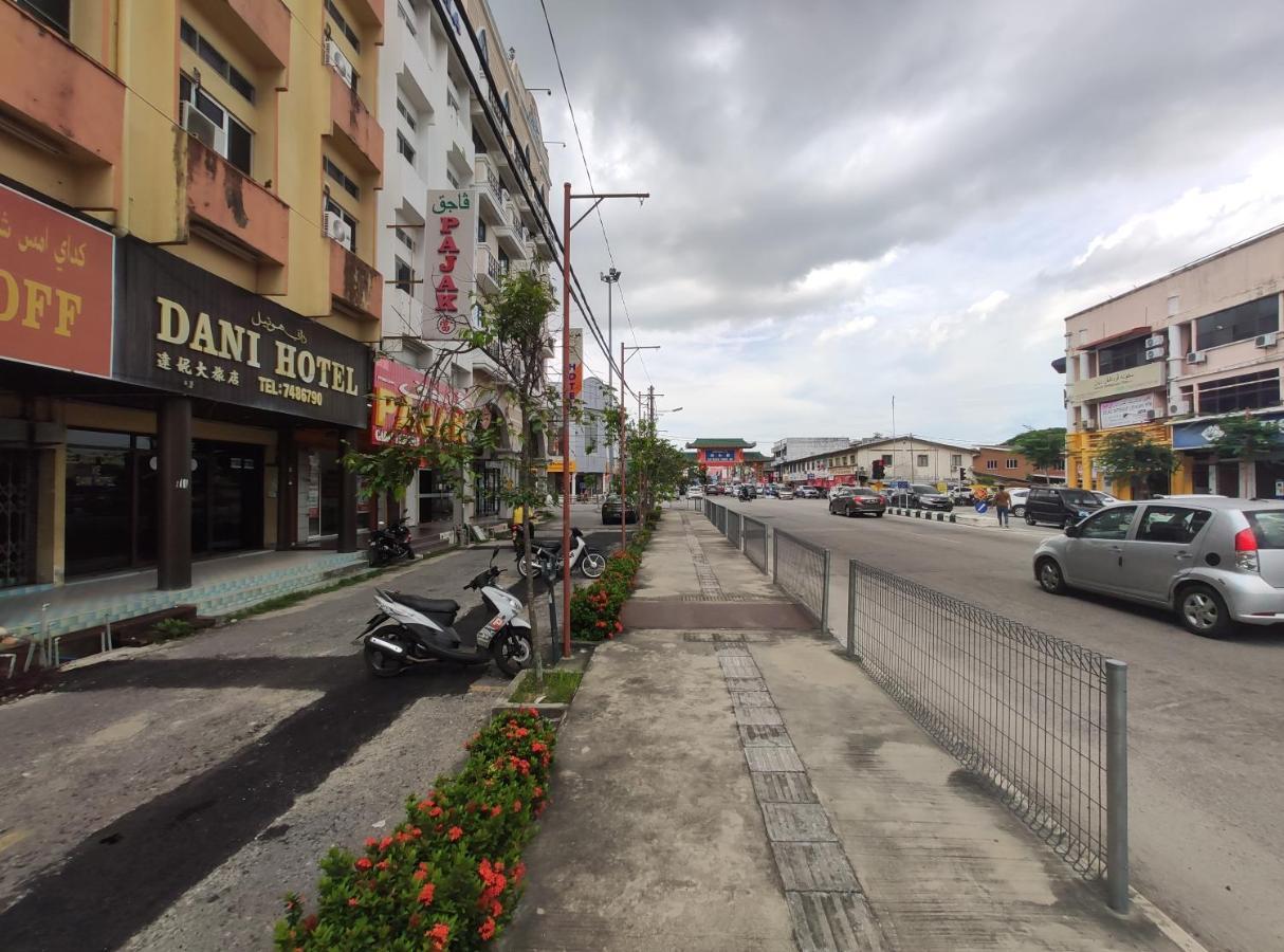 达尼酒店 哥打巴鲁 外观 照片